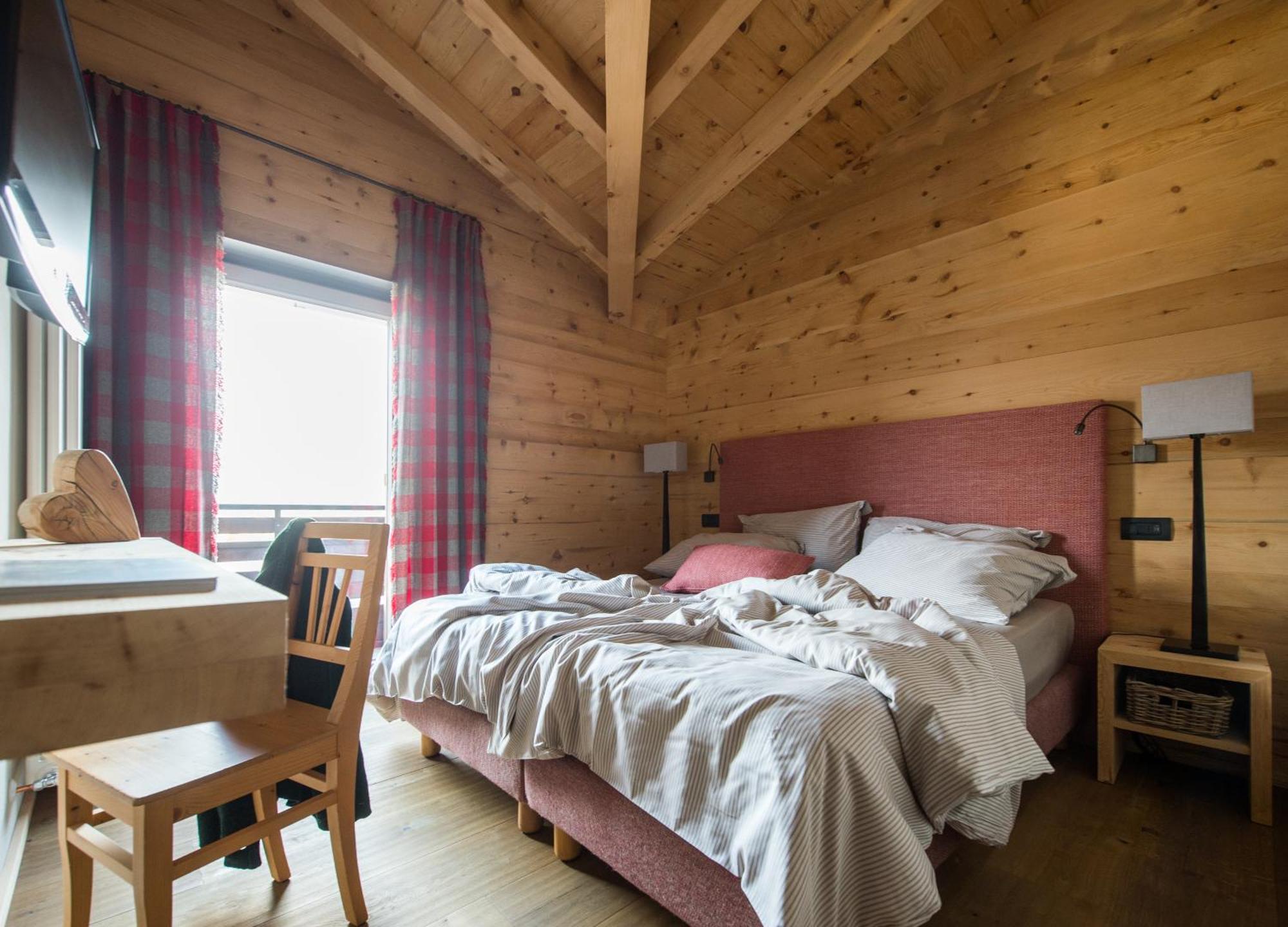 Hotel La Genzianella Bormio Esterno foto