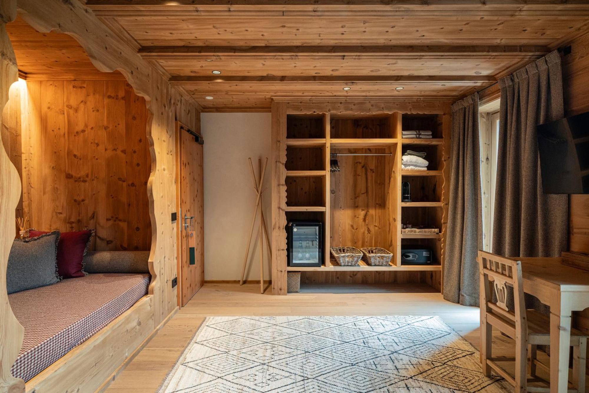 Hotel La Genzianella Bormio Esterno foto